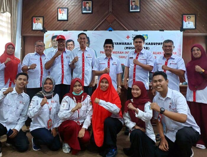 Pengurus organisasi Palang Merah Indonesia (PMI) Kabupaten Kepulauan Selayar